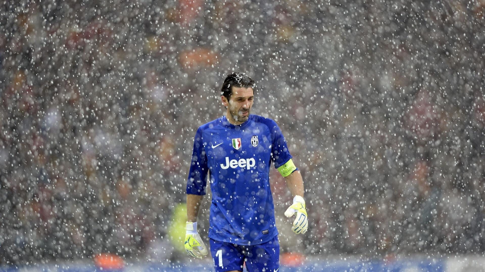 弗朗索瓦·斯图尔特：南非队的稳定剂，凭借丰富经验领军进攻与防守