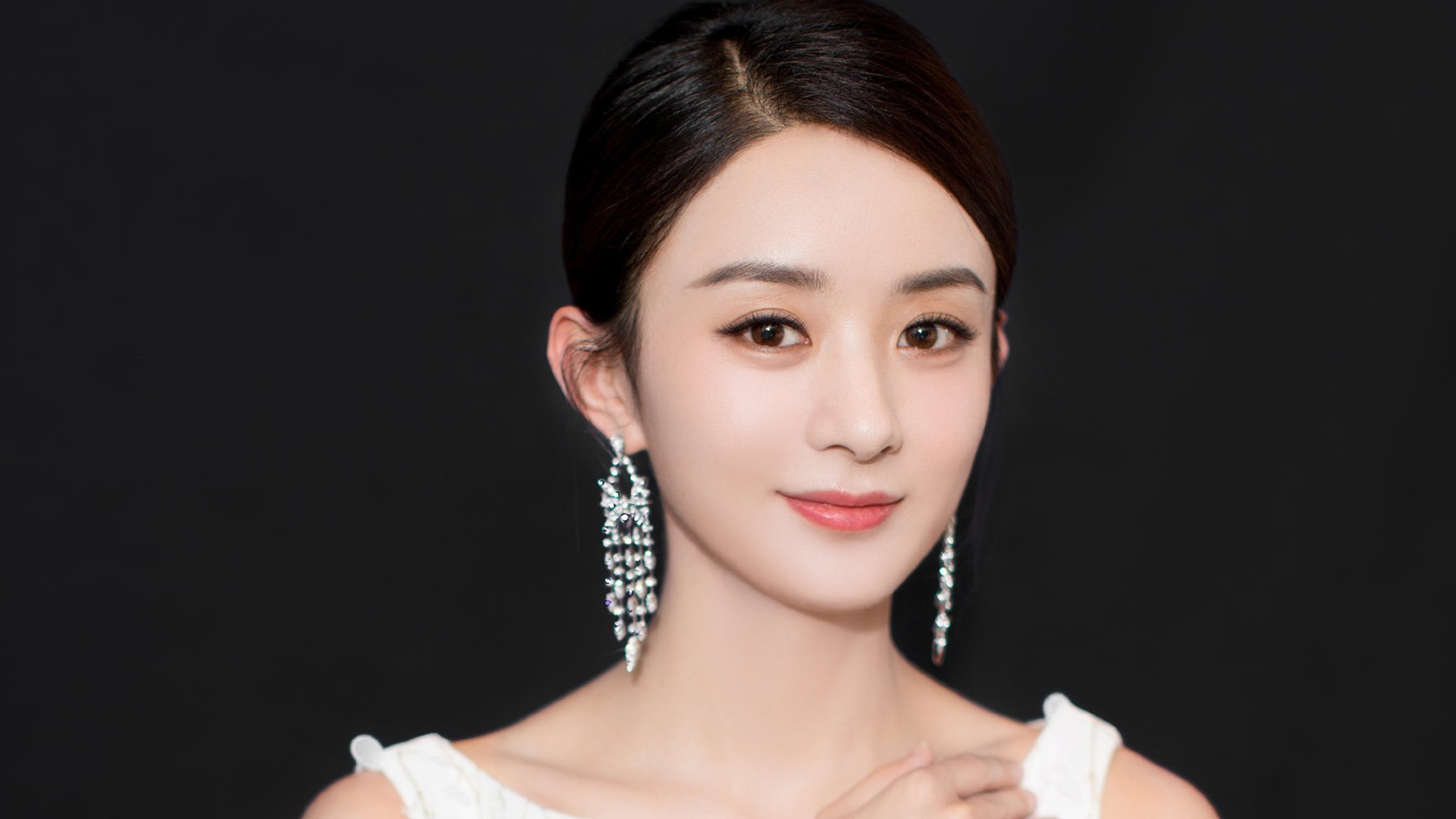 上海瑜伽节吸引众多国际瑜伽大师参与，上海瑜伽大会2021